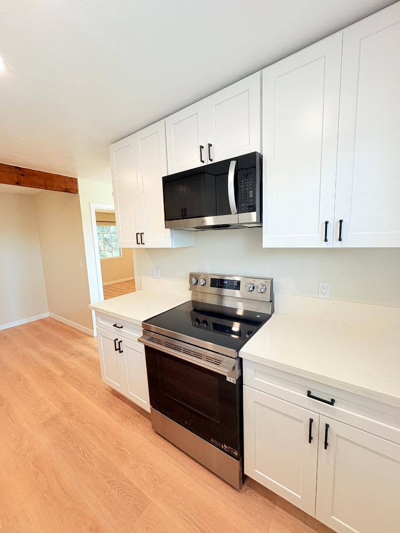 Apartment for rent at 328 S Weitzel St #17, Oceanside, CA 92054