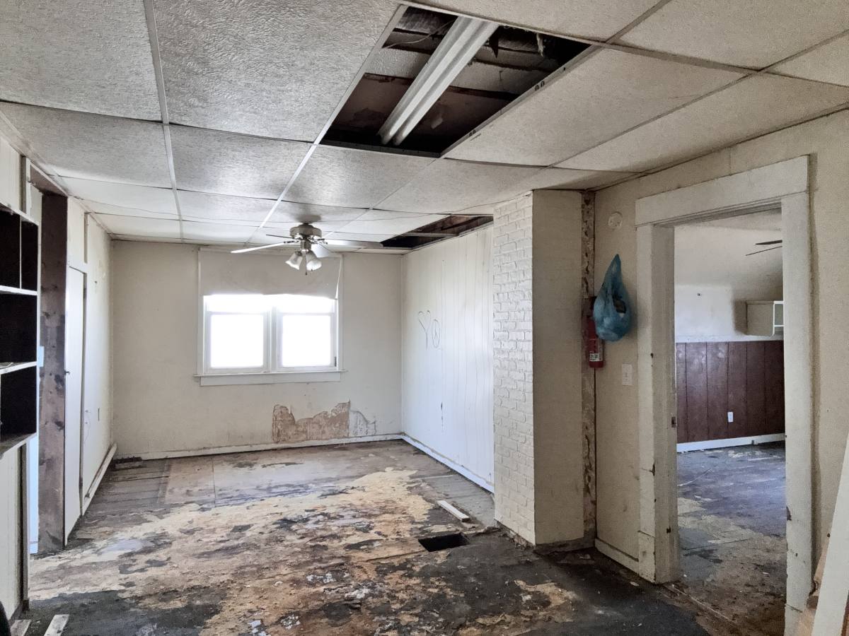 House for rent at 2317 Grand Ave, Granite City, IL 62040