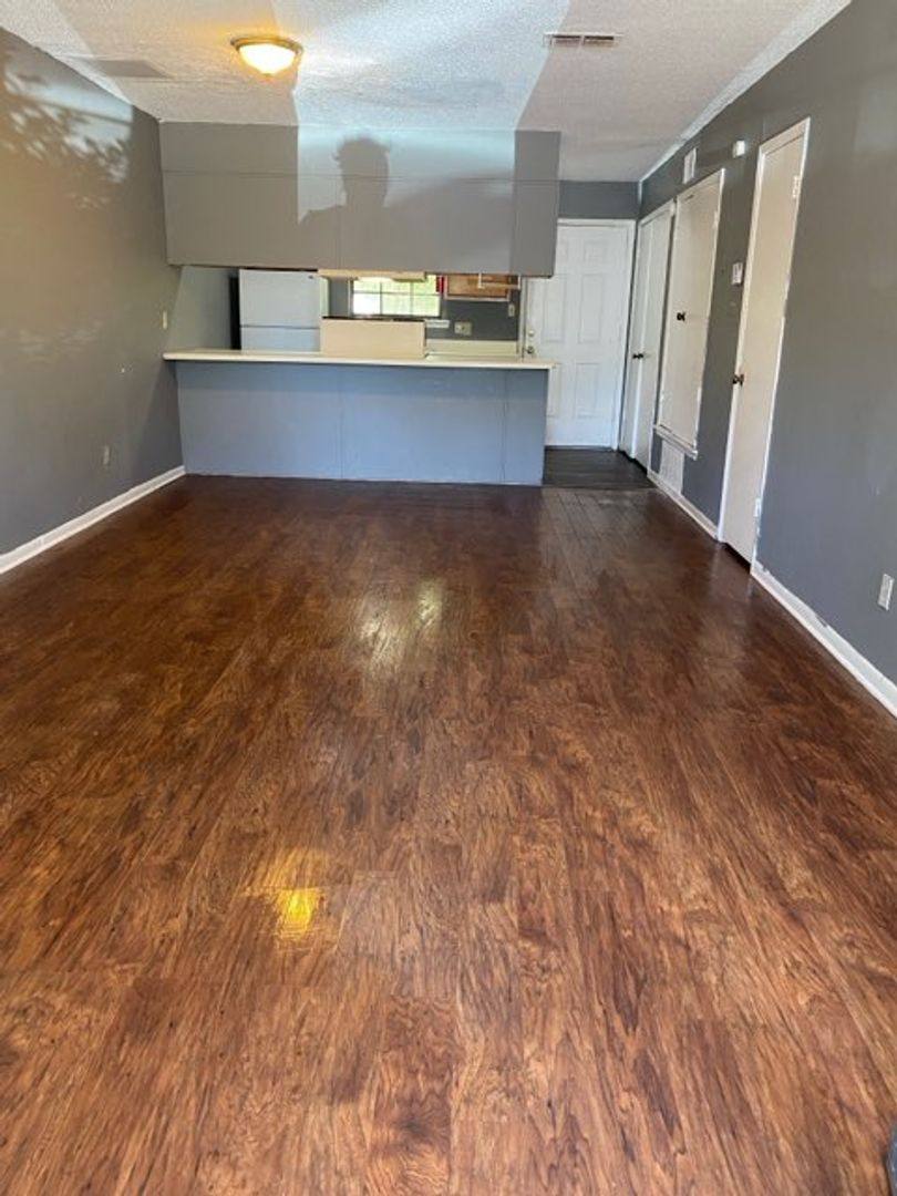 Townhouse for rent at 1 Hidden Valley Dr, Tupelo, MS 38801