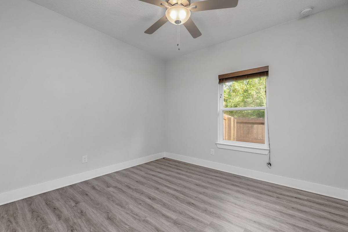 House for rent at 3030 N 38th Ave, Milton, FL 32583