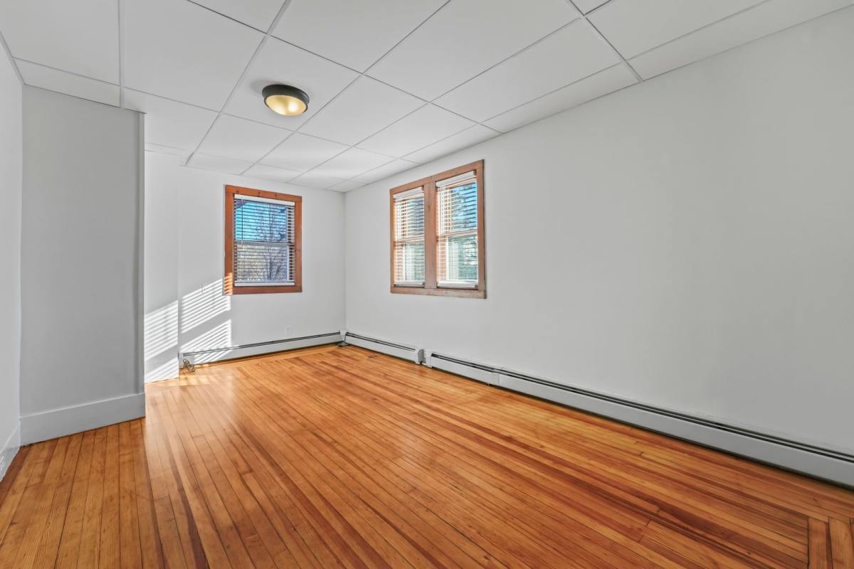 Apartment for rent at 33 Franklin St, Saratoga Springs, NY 12866