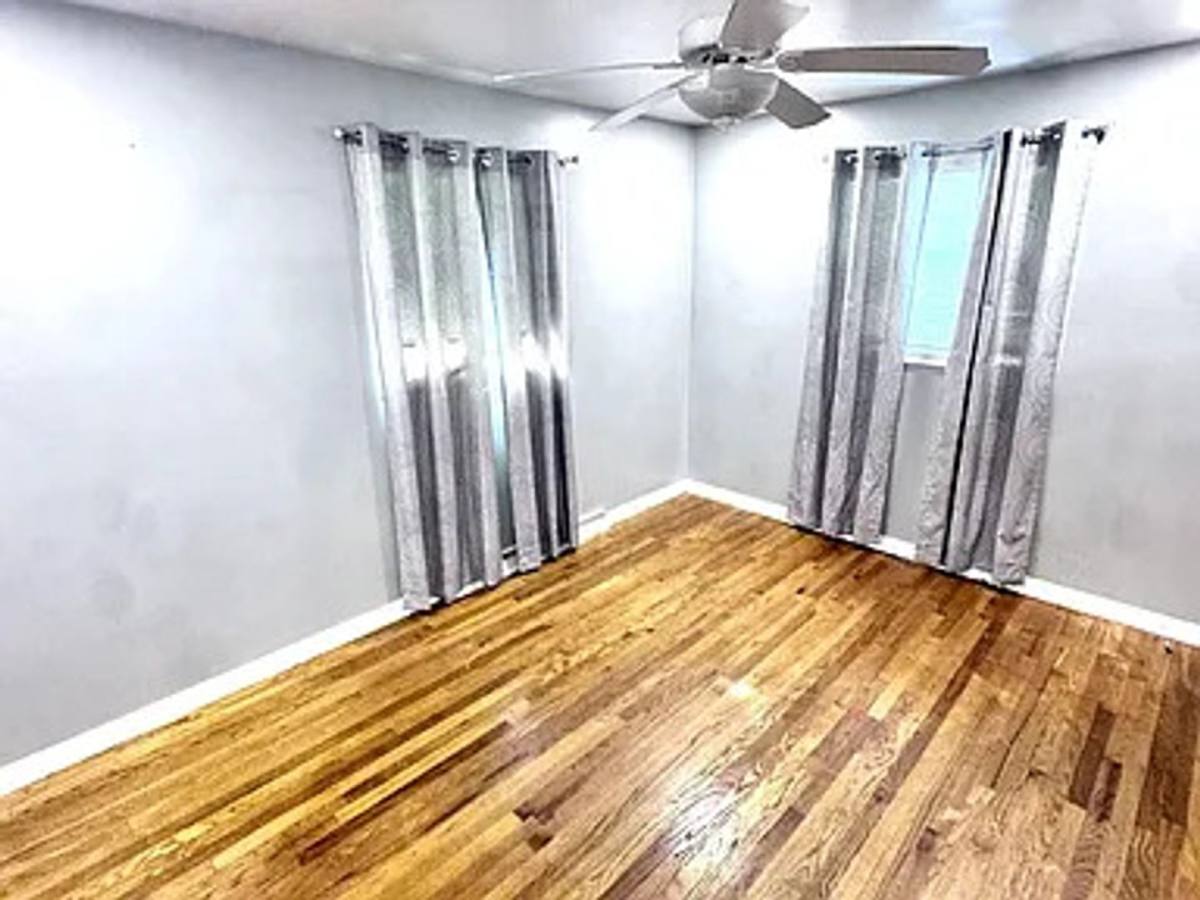 House for rent at 2620 Duane Dr, Saginaw, MI 48603