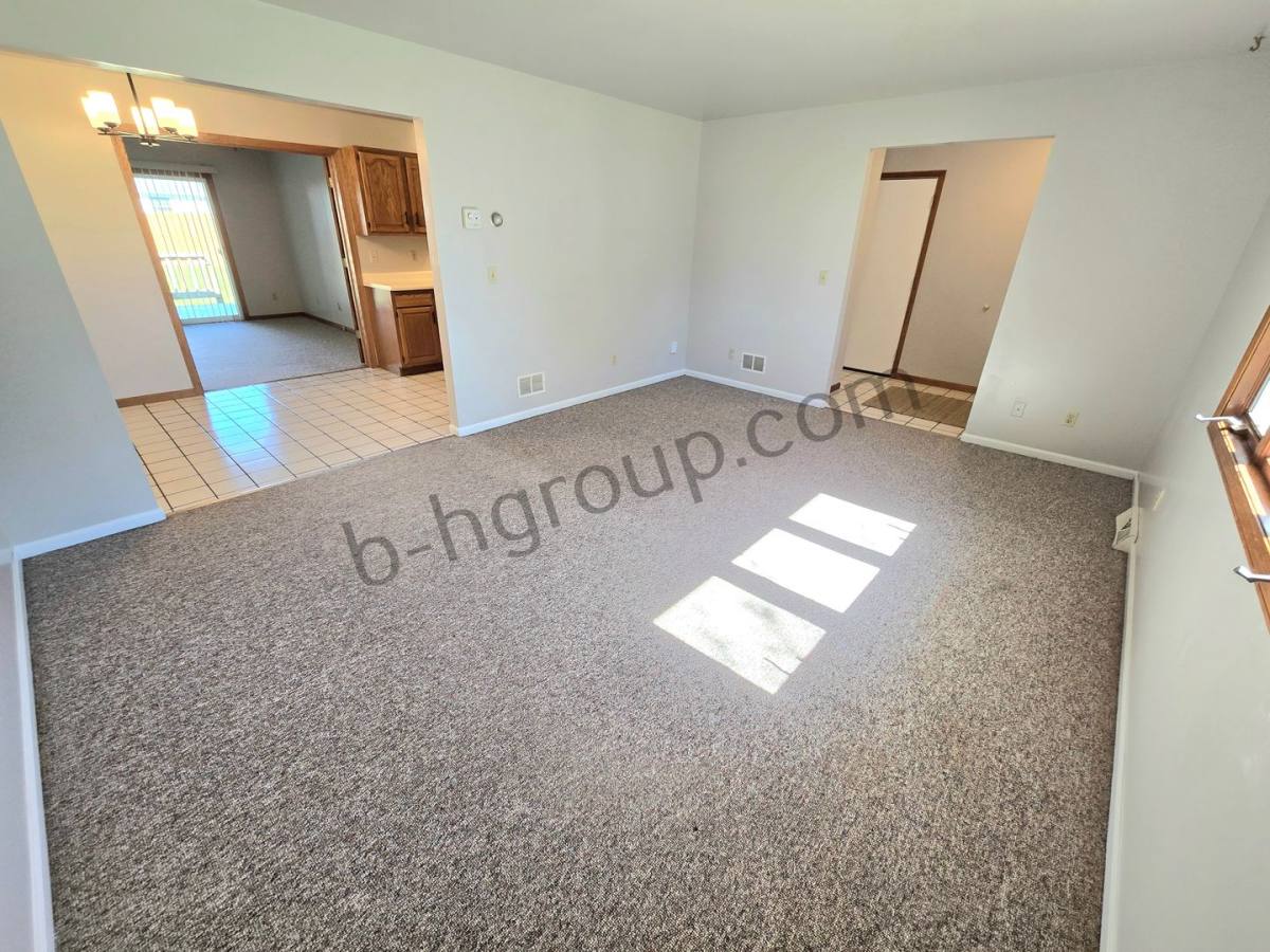 Apartment for rent at 4830 58th St, Kenosha, WI 53140