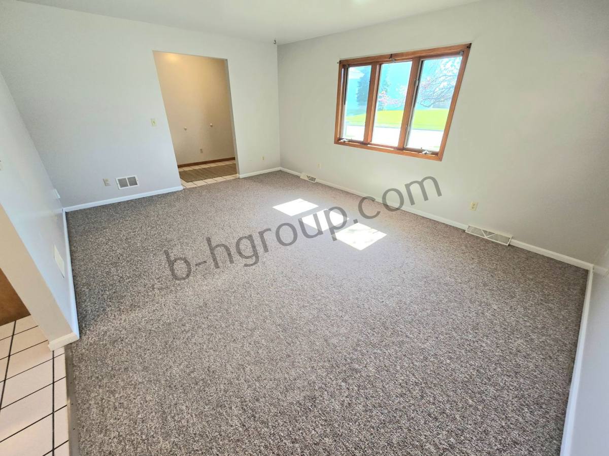 Apartment for rent at 4830 58th St, Kenosha, WI 53140