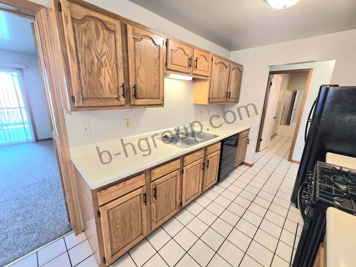 Apartment for rent at 4830 58th St, Kenosha, WI 53140