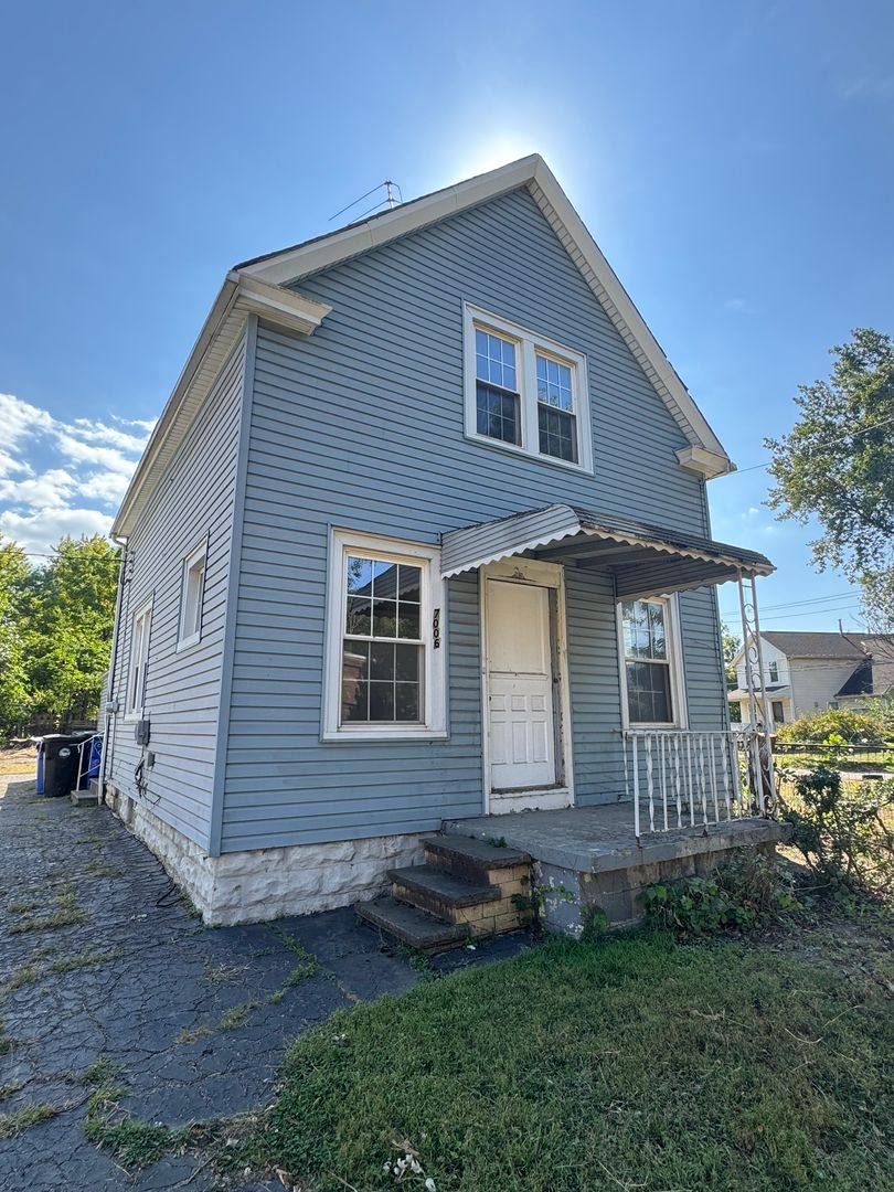 House for rent at 7006 Morgan Ave, Cleveland, OH 44127