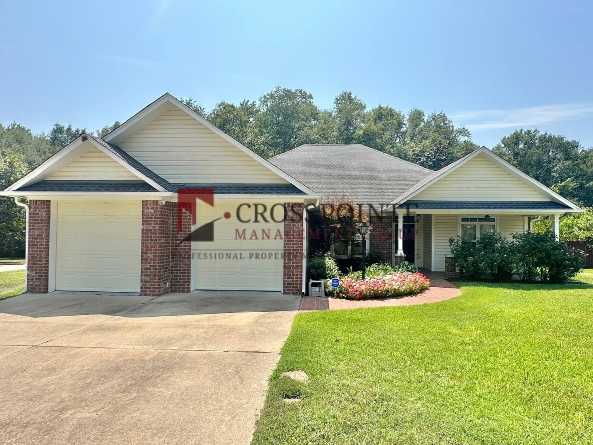 House for rent at 19390 Sandhill Lane, Flint, TX 75762