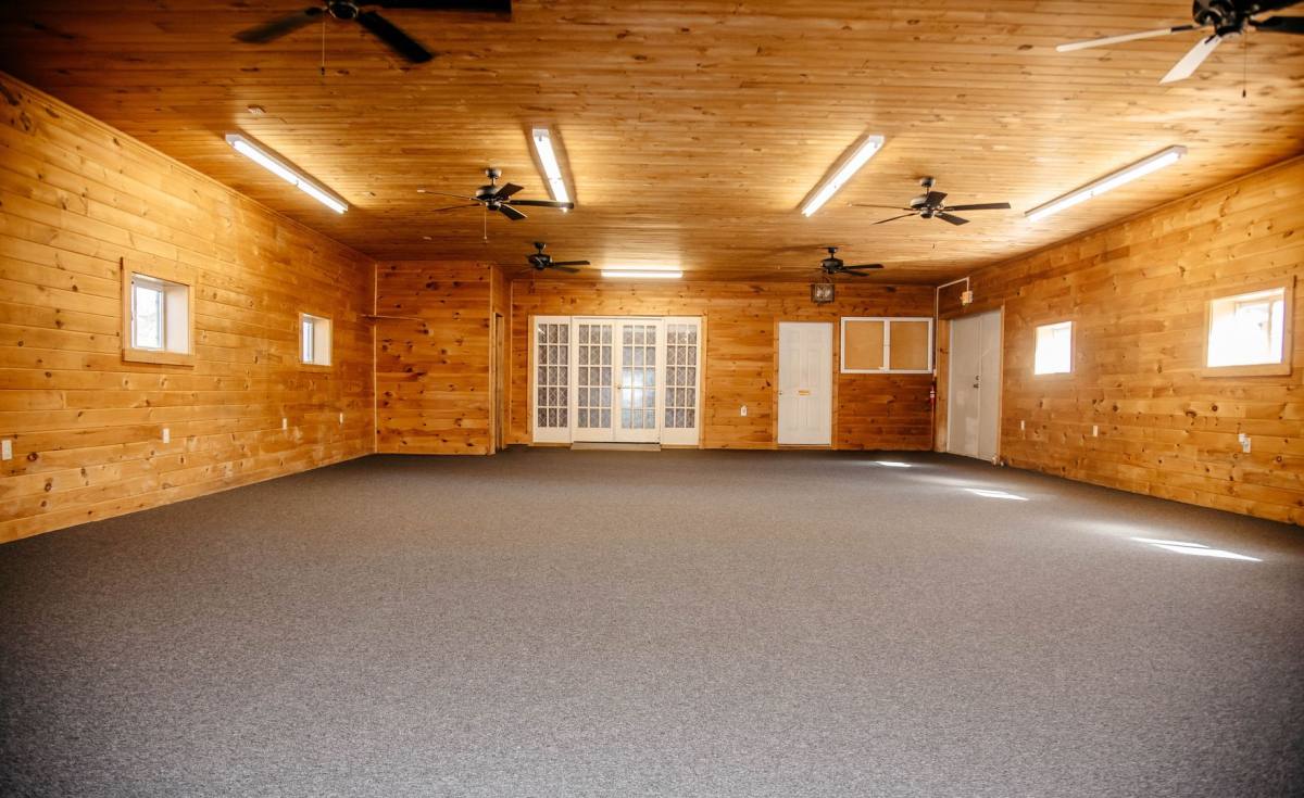 Apartment for rent at 250 W Main St, Mount Joy, PA 17552
