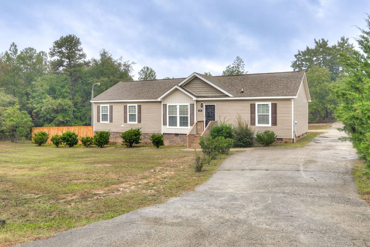 House for rent at 550 Taylor Pond Rd, North Augusta, SC 29860