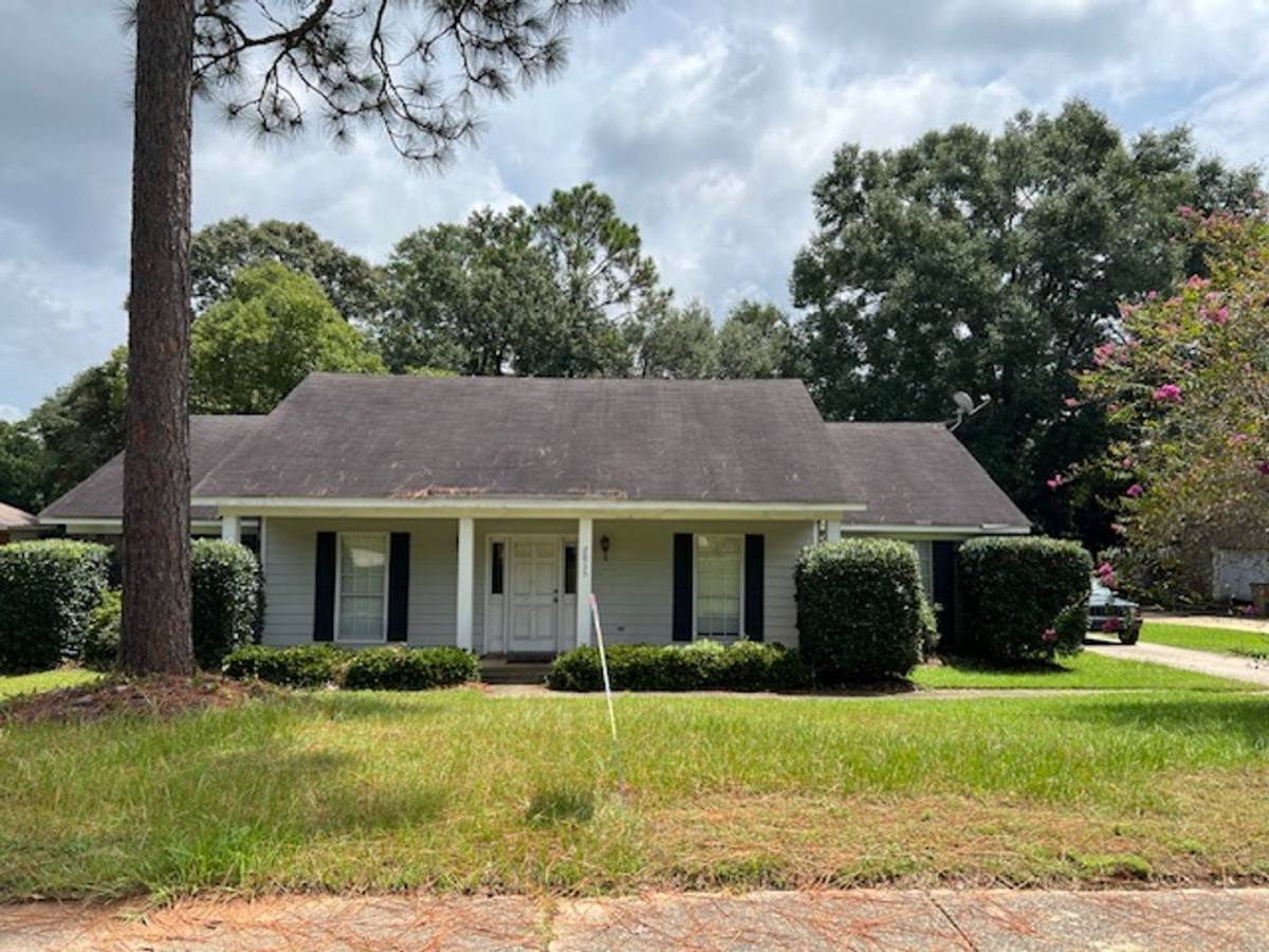 House for rent at 2935 Whistling Swan Court, Mobile, AL 36695