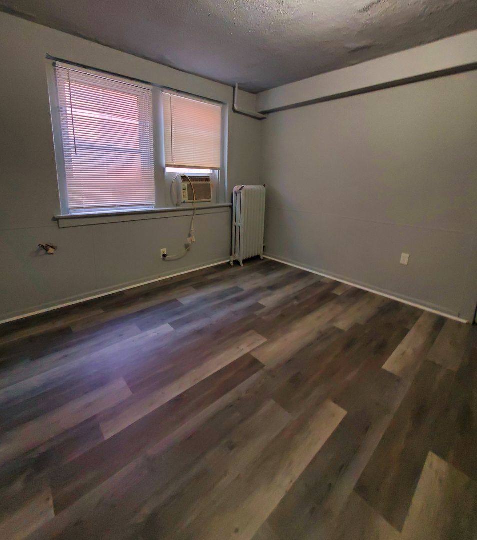 Apartment for rent at 2207 Jones St, Omaha, NE 68102