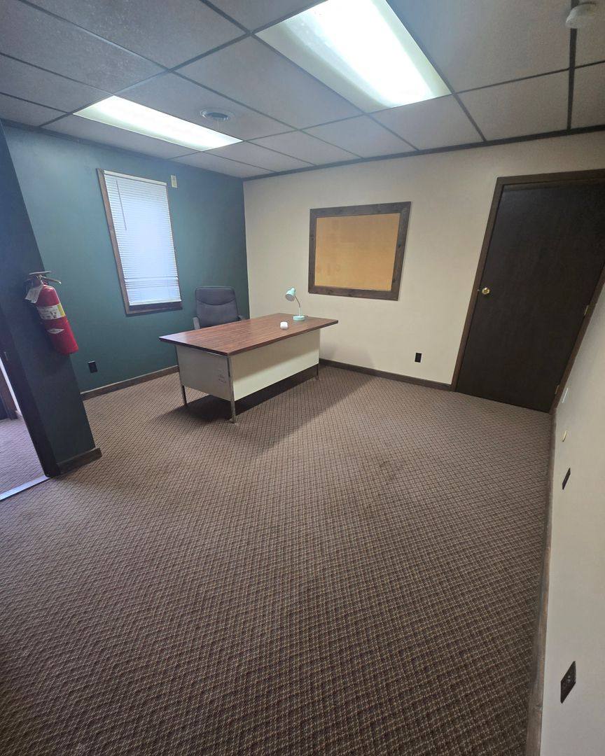 Apartment for rent at 202 S 7th St, Miles City, MT 59301
