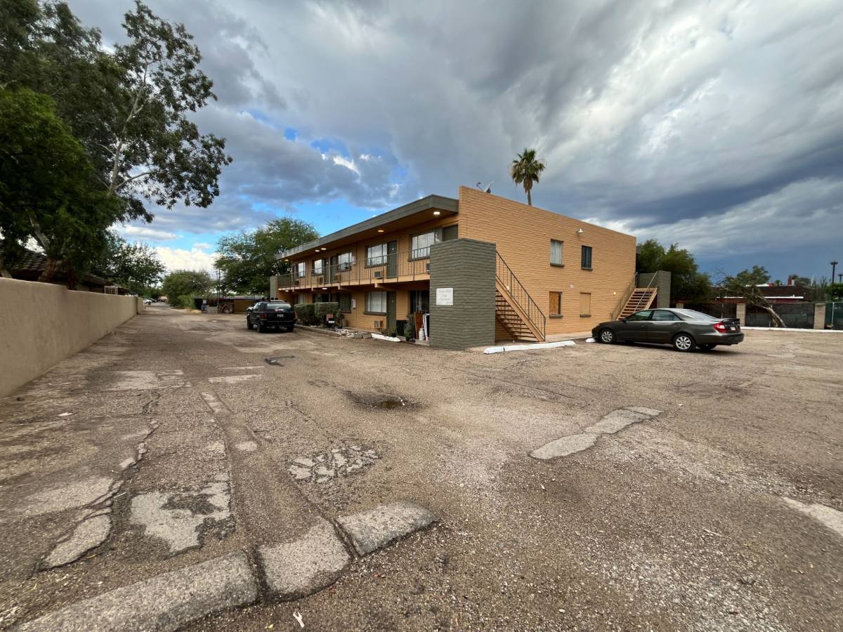 Apartment for rent at Tanque Verde Arms, 2000 N Camino Serna, Tucson, AZ 85715