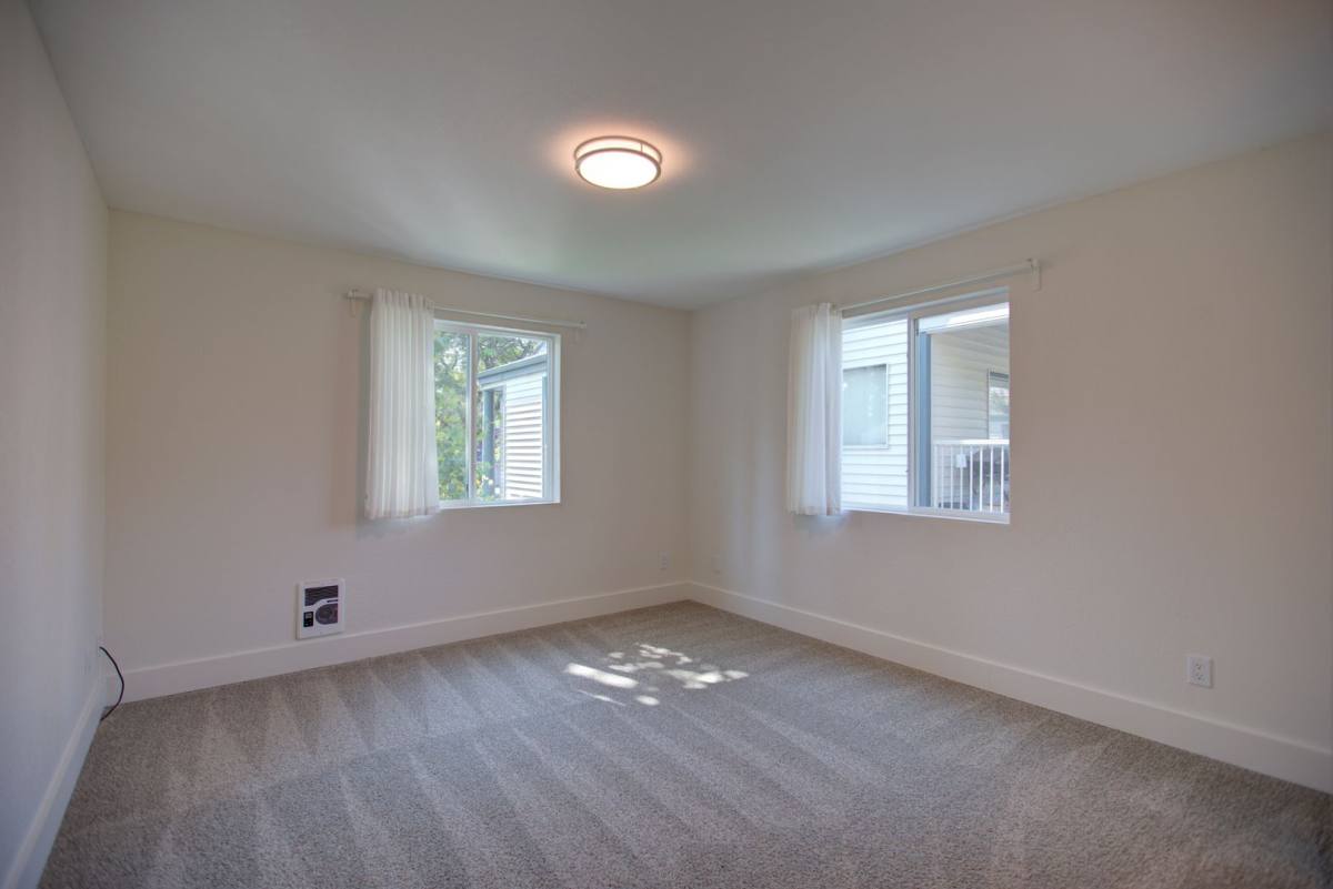 Condo for rent at 4407 216th St SW #3, Mountlake Terrace, WA 98043