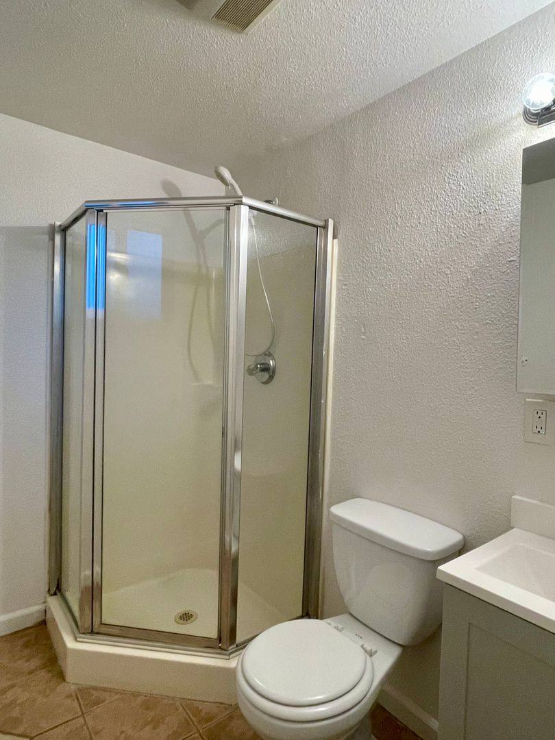 Apartment for rent at 1864 Cascade Blvd, Shasta Lake, CA 96019
