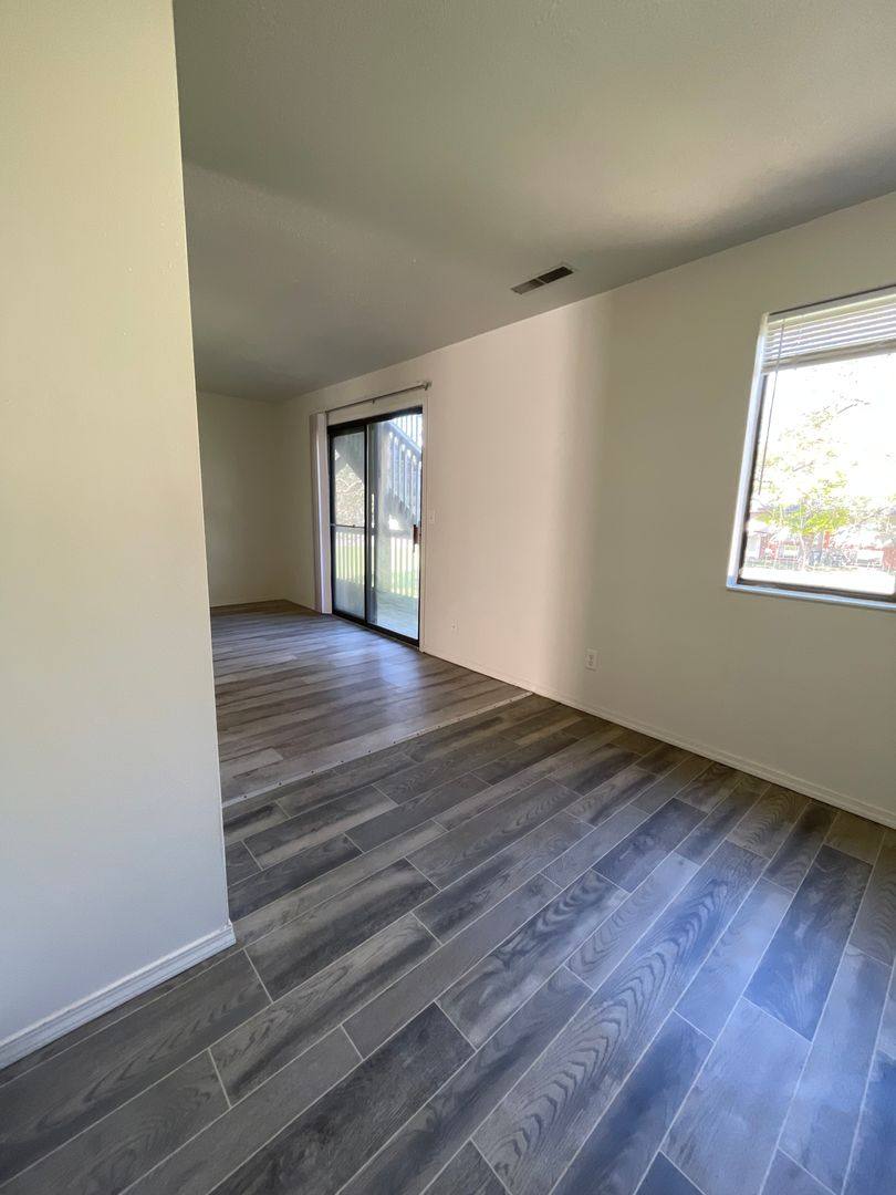 Apartment for rent at 922 Sylvan St, Emporia, KS 66801