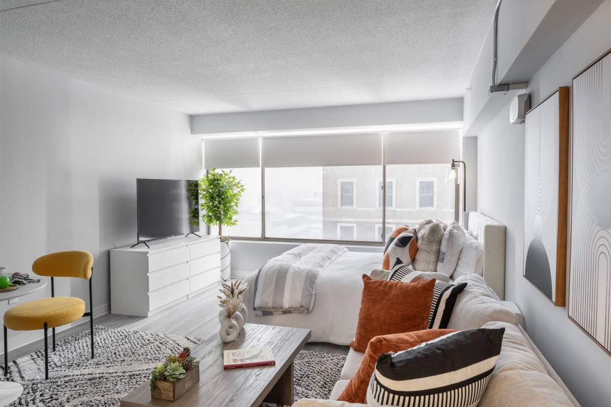 Apartment for rent at 16 W 10th St, Erie, PA 16501