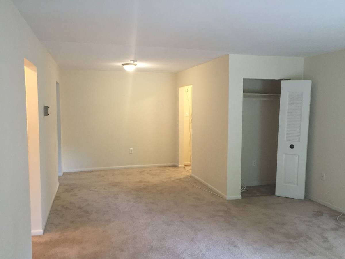 Apartment for rent at 7400 Lakeview Dr #201N, Bethesda, MD 20817