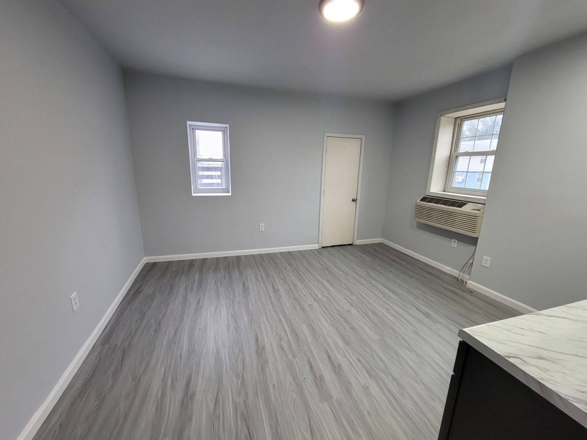 Apartment for rent at 417 W Queen Lane, Philadelphia, PA 19144