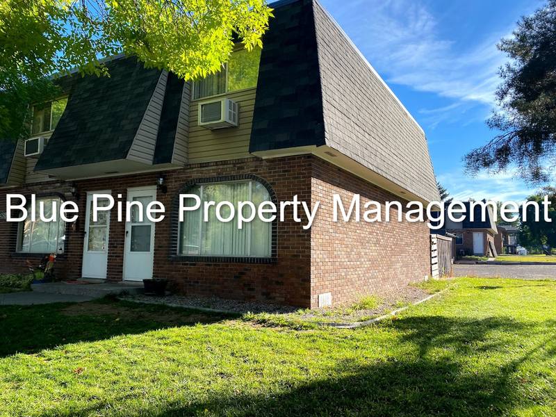 Apartment for rent at 1475 S Emerson Ave #4, Idaho Falls, ID 83404