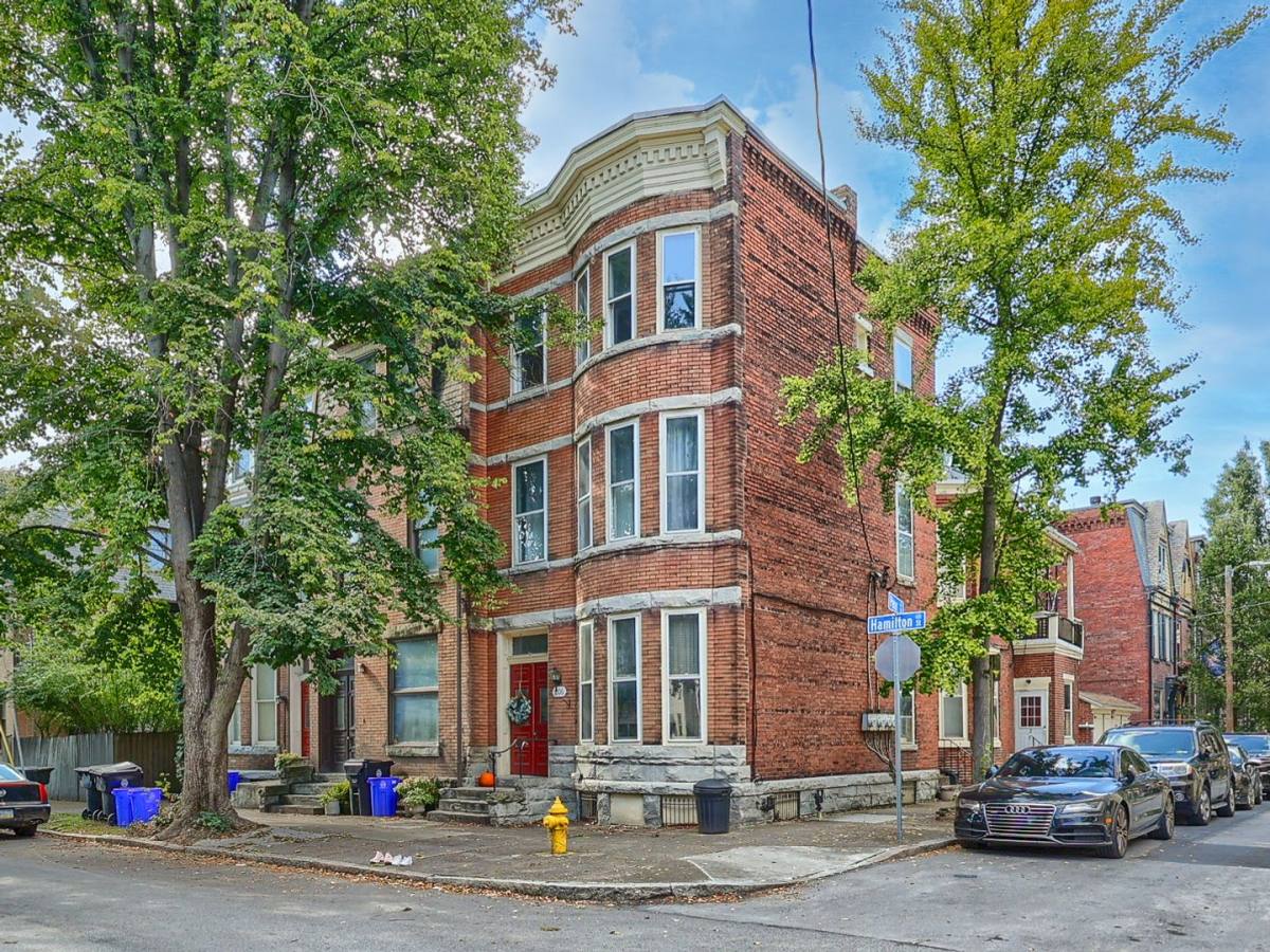 Apartment for rent at 206 Hamilton St, Harrisburg, PA 17102