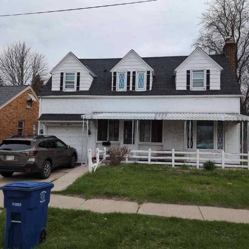 House for rent at 1115 Reber St, Green Bay, WI 54302