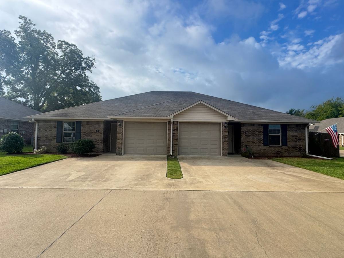 Apartment for rent at The Bend, 805 W Main, Bullard, TX 75757