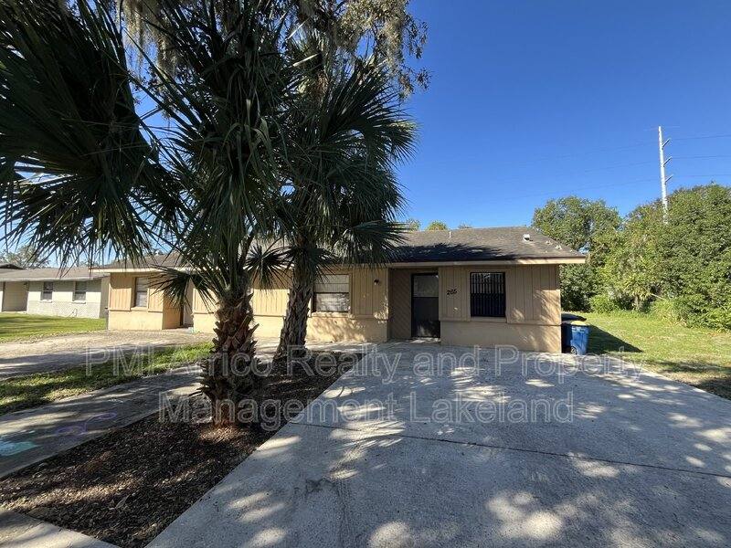 Apartment for rent at 265 Fleetwood Ave, Bartow, FL 33830