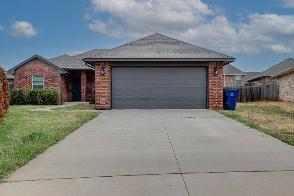 House for rent at 6259 NW 177th Circle, Edmond, OK 73012