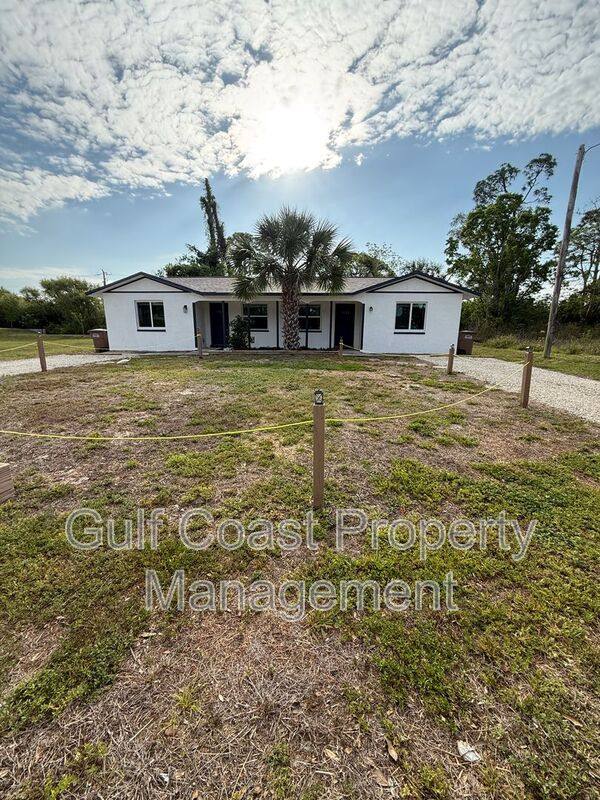 Apartment for rent at 1324 Del Pine Dr, Cape Coral, FL 33909