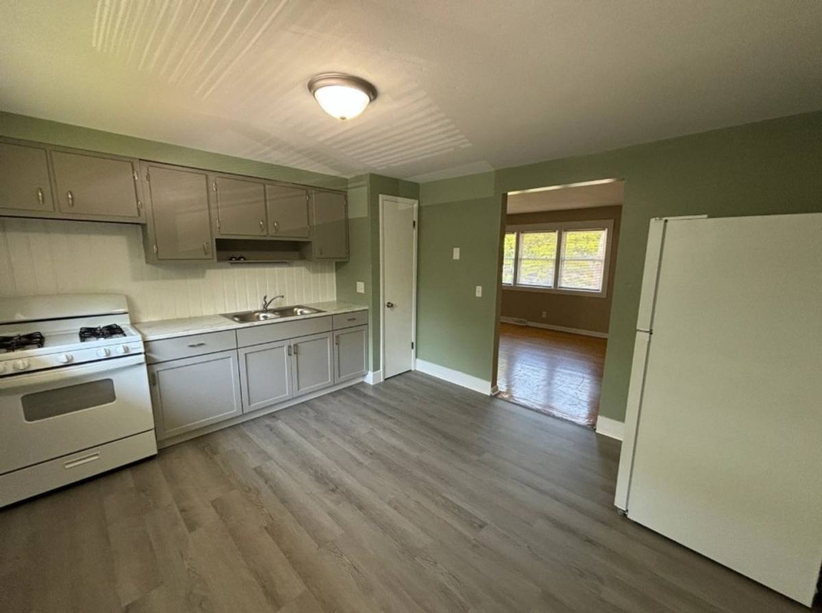 Apartment for rent at 110-118 Milburn Dr, Syracuse, NY 13207