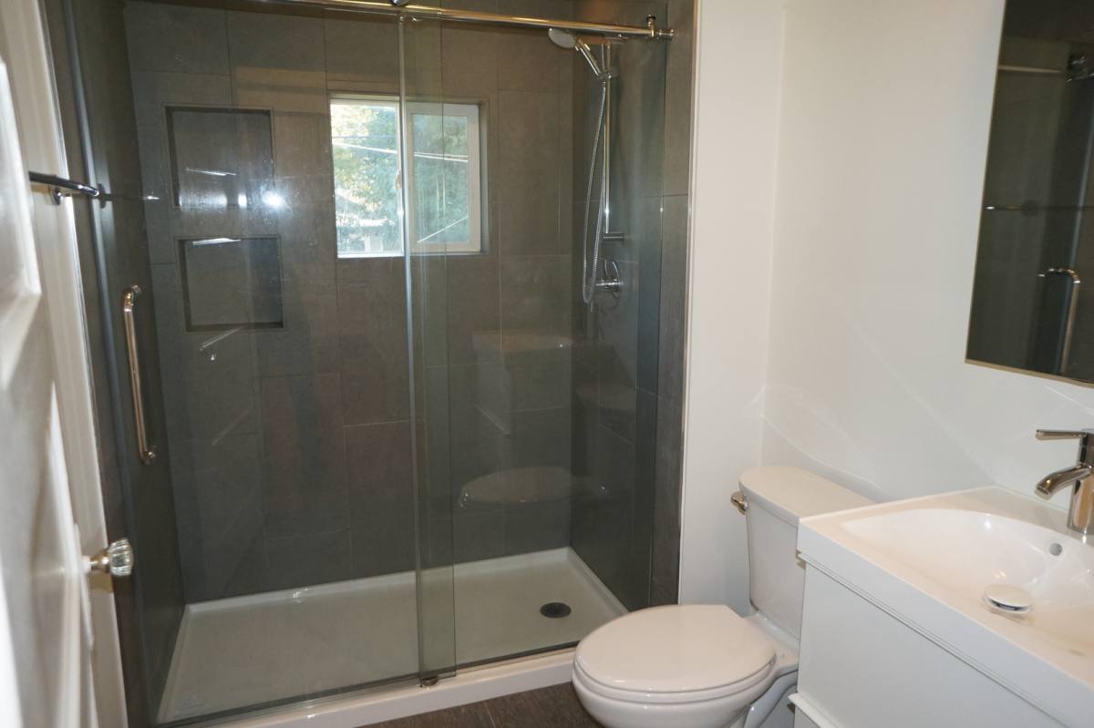 Apartment for rent at 3932-3938 N Albina Ave, Portland, OR 97227
