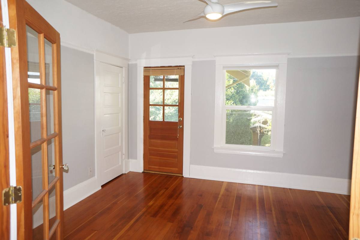 Apartment for rent at 3932-3938 N Albina Ave, Portland, OR 97227