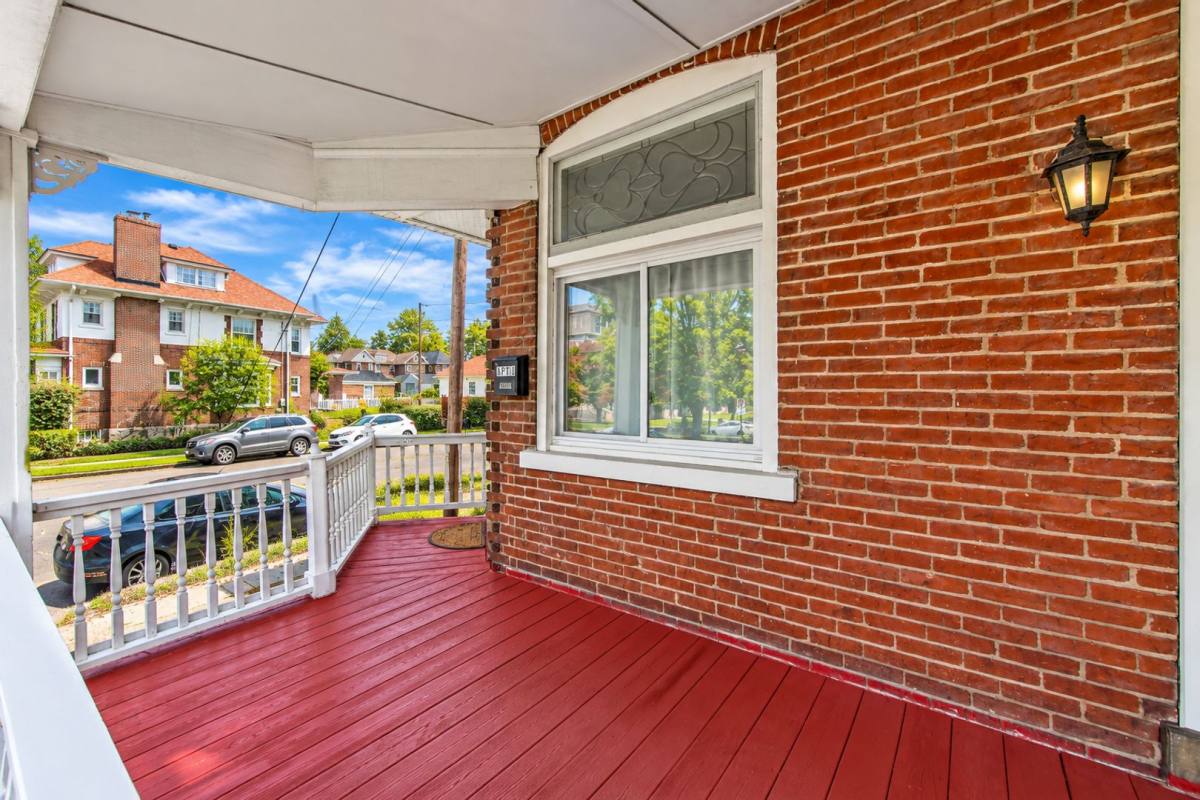 Apartment for rent at 1038 Linden St, Bethlehem, PA 18018