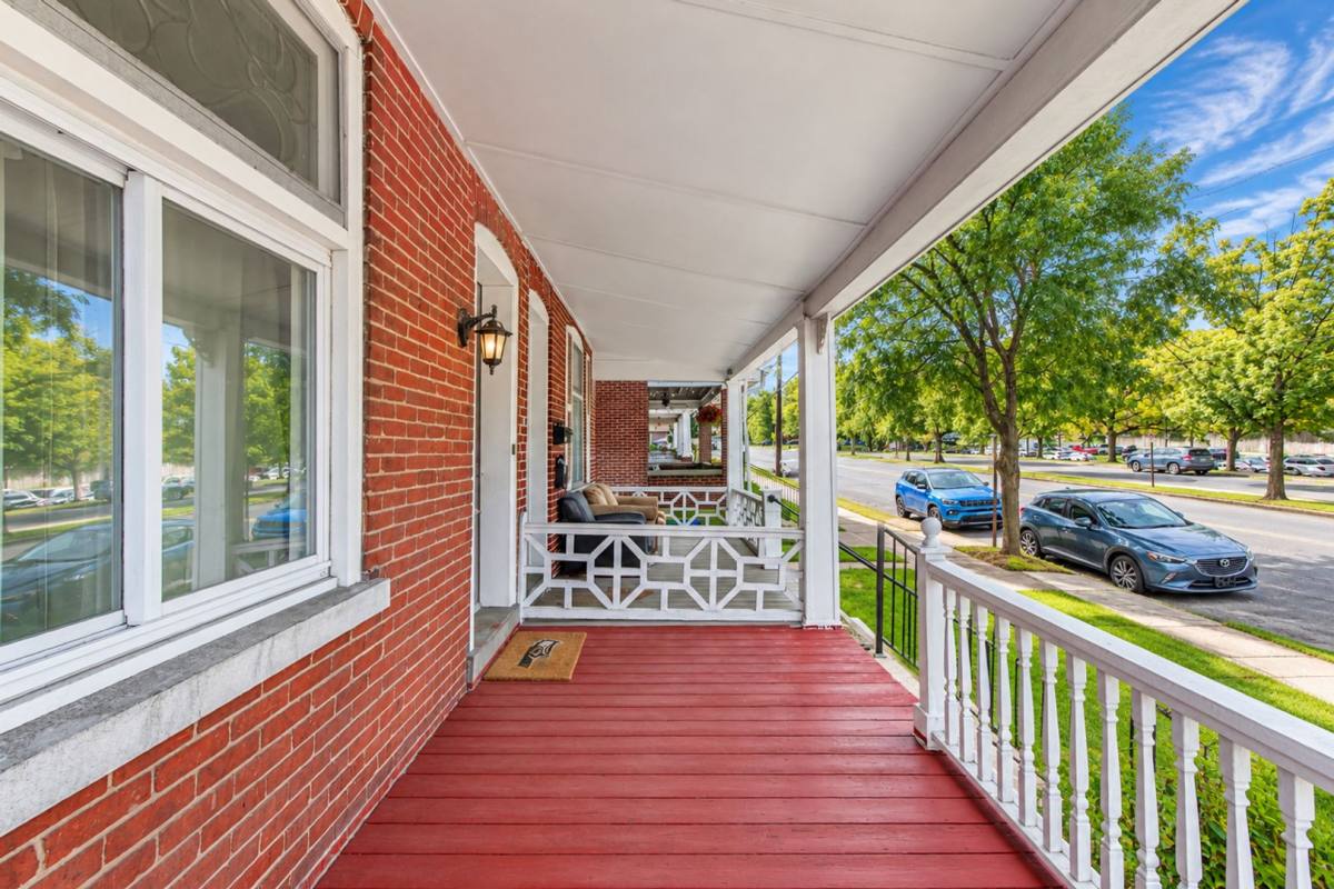 Apartment for rent at 1038 Linden St, Bethlehem, PA 18018