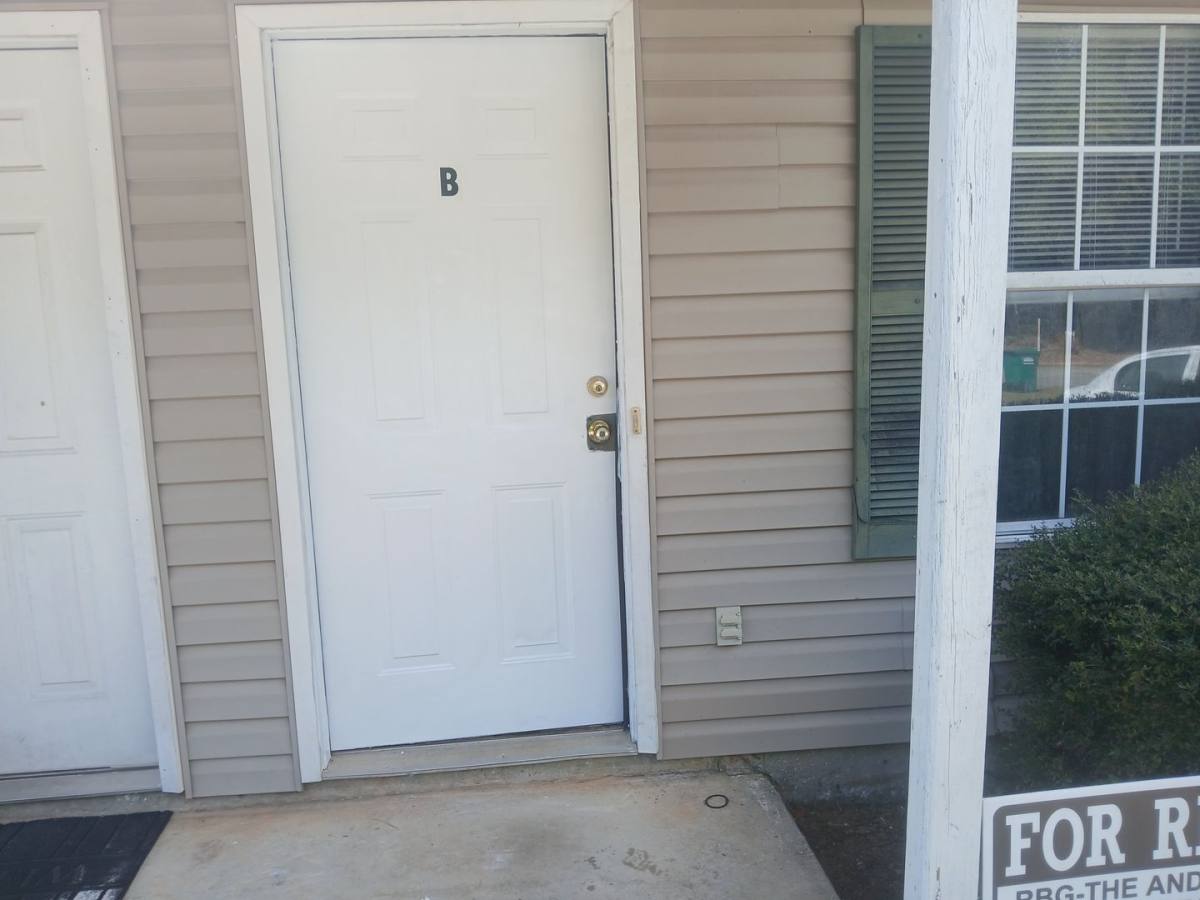 House for rent at 2507 B Cardinal St, Albany, GA 31701