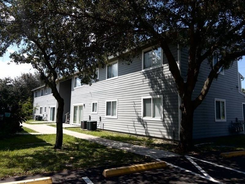 Apartment for rent at 17 E Rhodes Dr #17, New Smyrna Beach, FL 32168