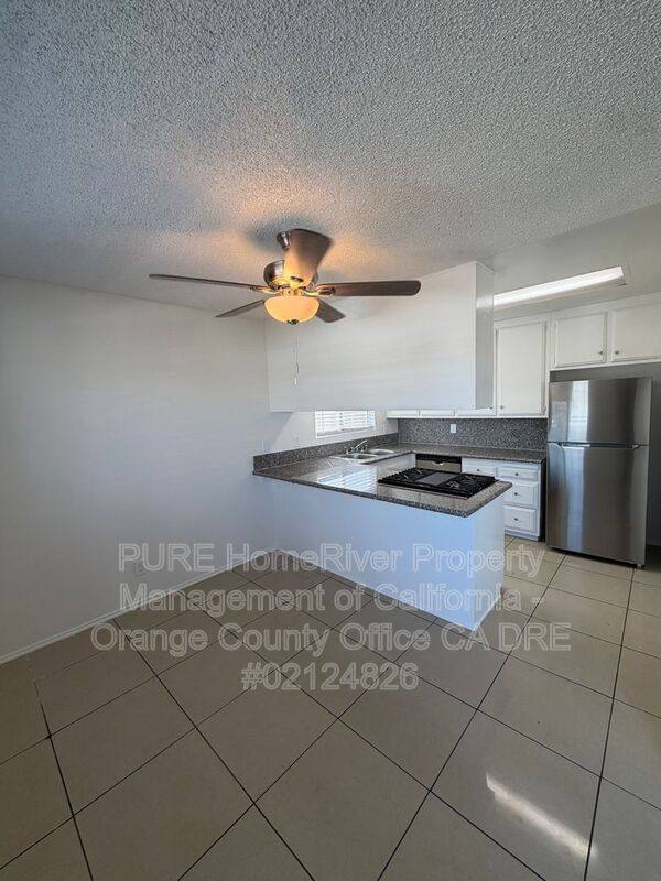 Apartment for rent at 16692 Goldenwest St #4, Huntington Beach, CA 92647
