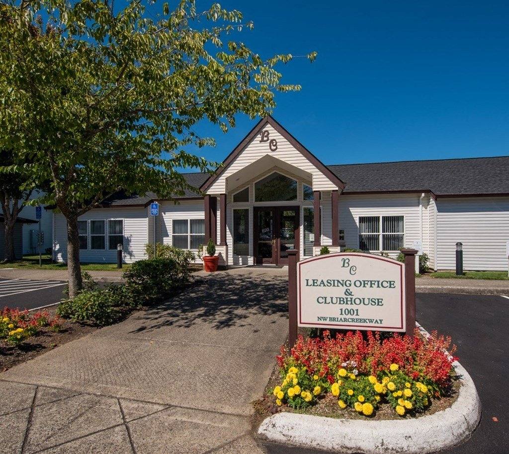 Apartment for rent at 1001 NE Briarcreek Way, Beaverton, OR 97006