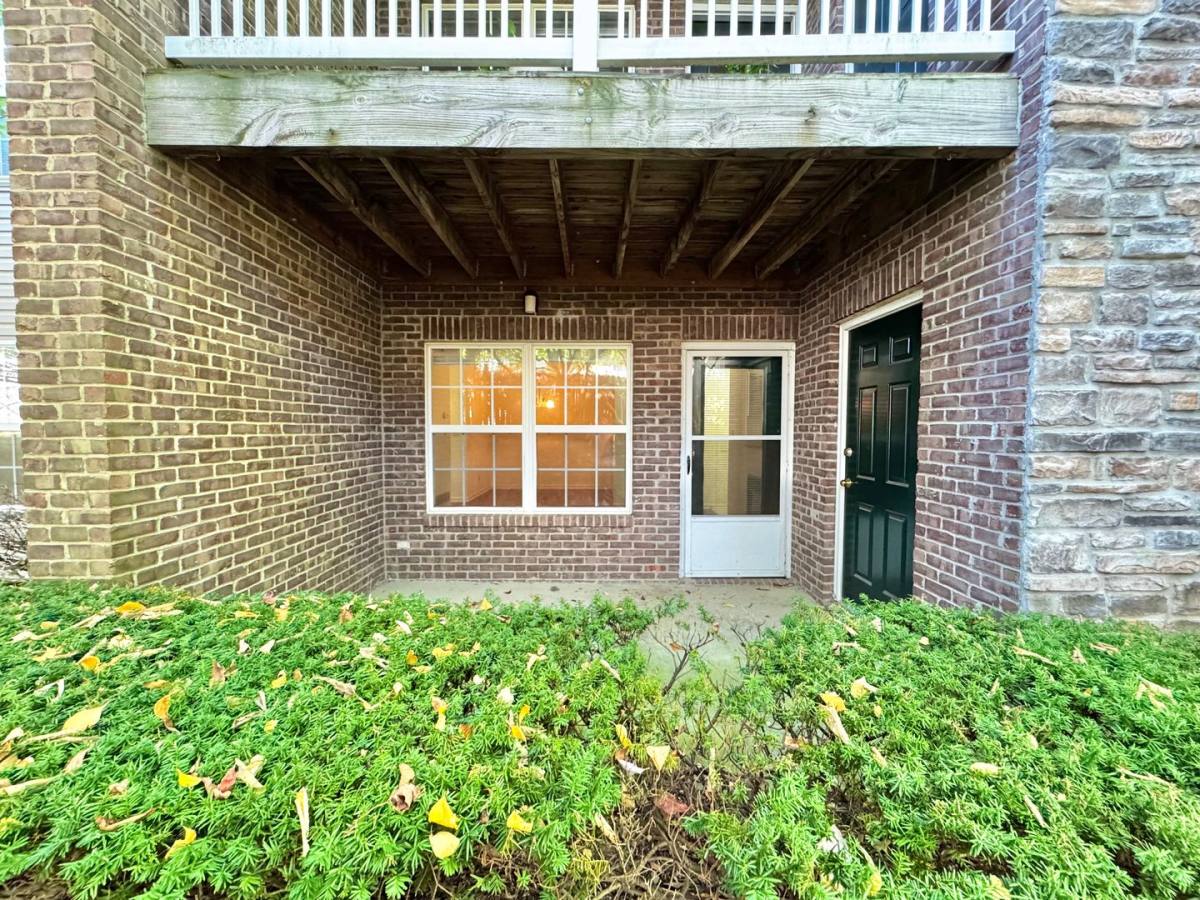 Apartment for rent at Forest Creek, 1176 Appian Crossing Way, Lexington, KY 40517