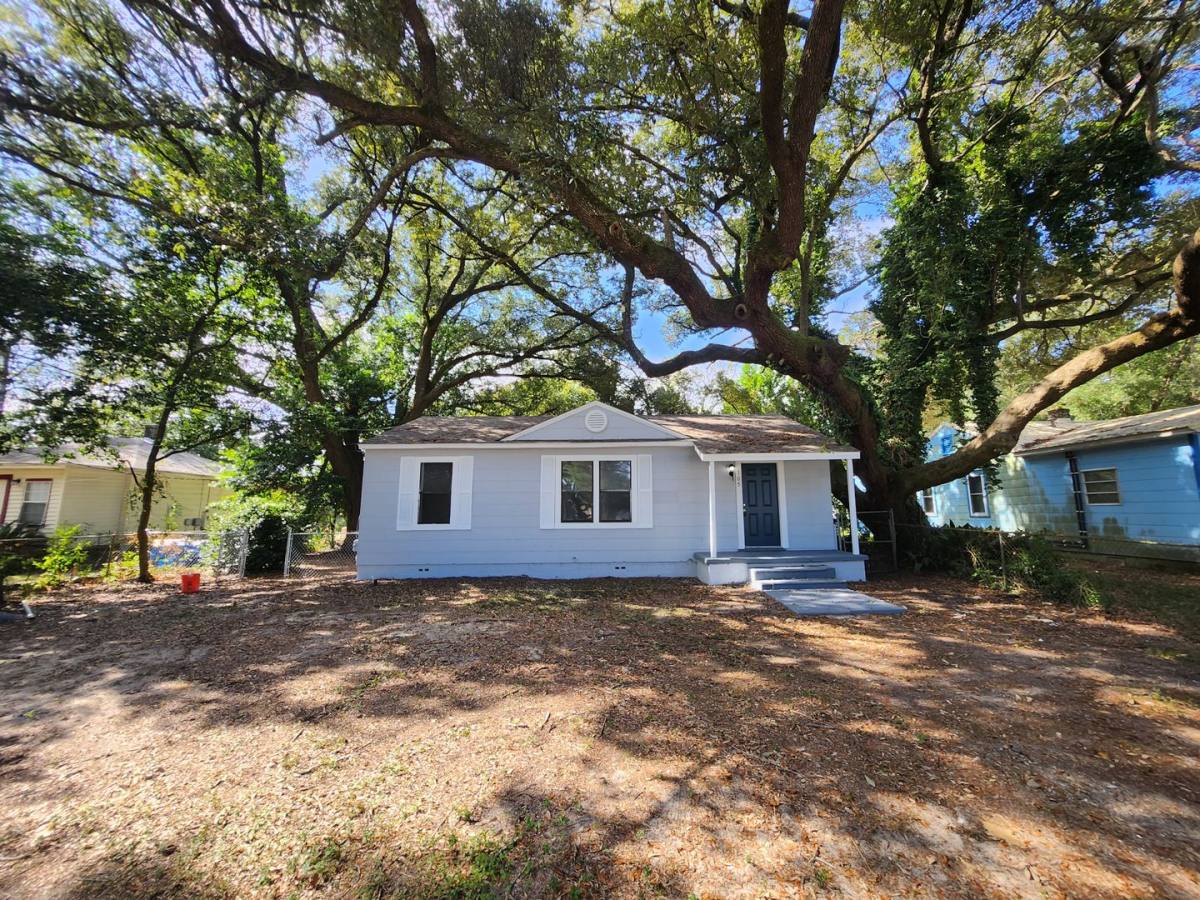 House for rent at 105 Ruberia Ave, Pensacola, FL 32507