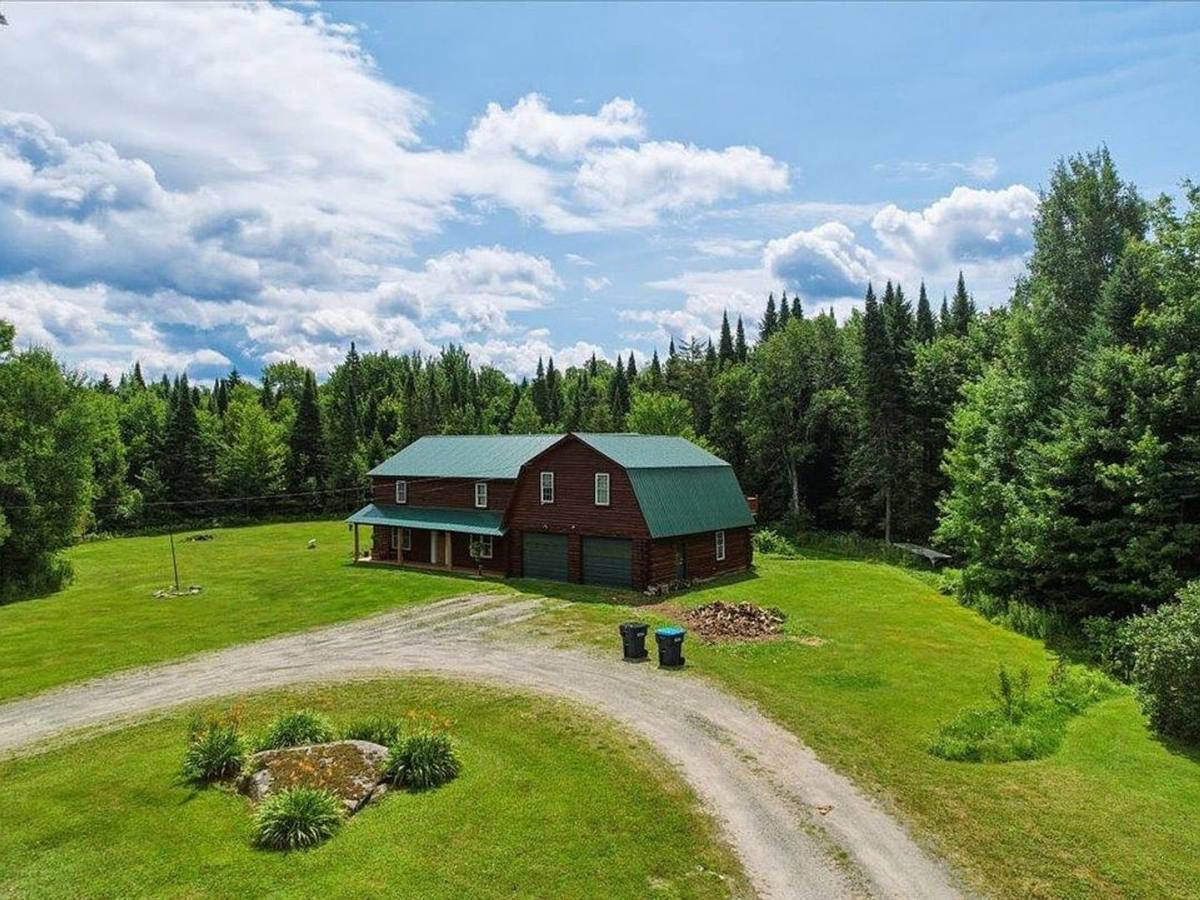 House for rent at 4940 Holland Pond Rd, Derby Line, VT 05830