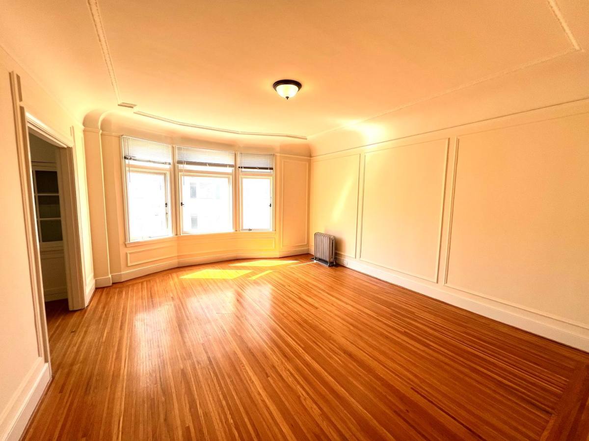 Apartment for rent at 2090 Green St, San Francisco, CA 94123