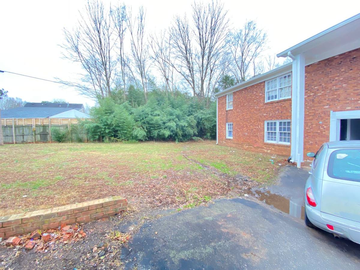 Apartment for rent at 115 Briarcliff Dr, Kannapolis, NC 28081