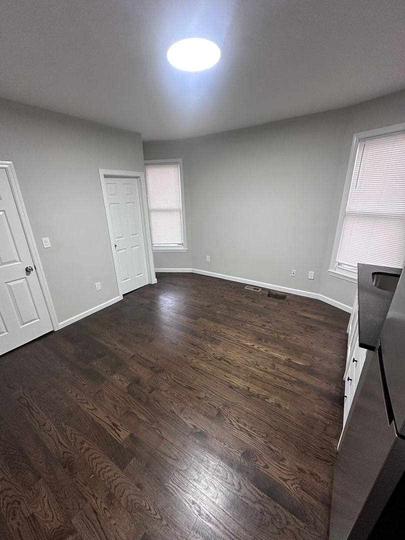 Apartment for rent at 116- 118 Catherine St, Bridgeport, CT 06604