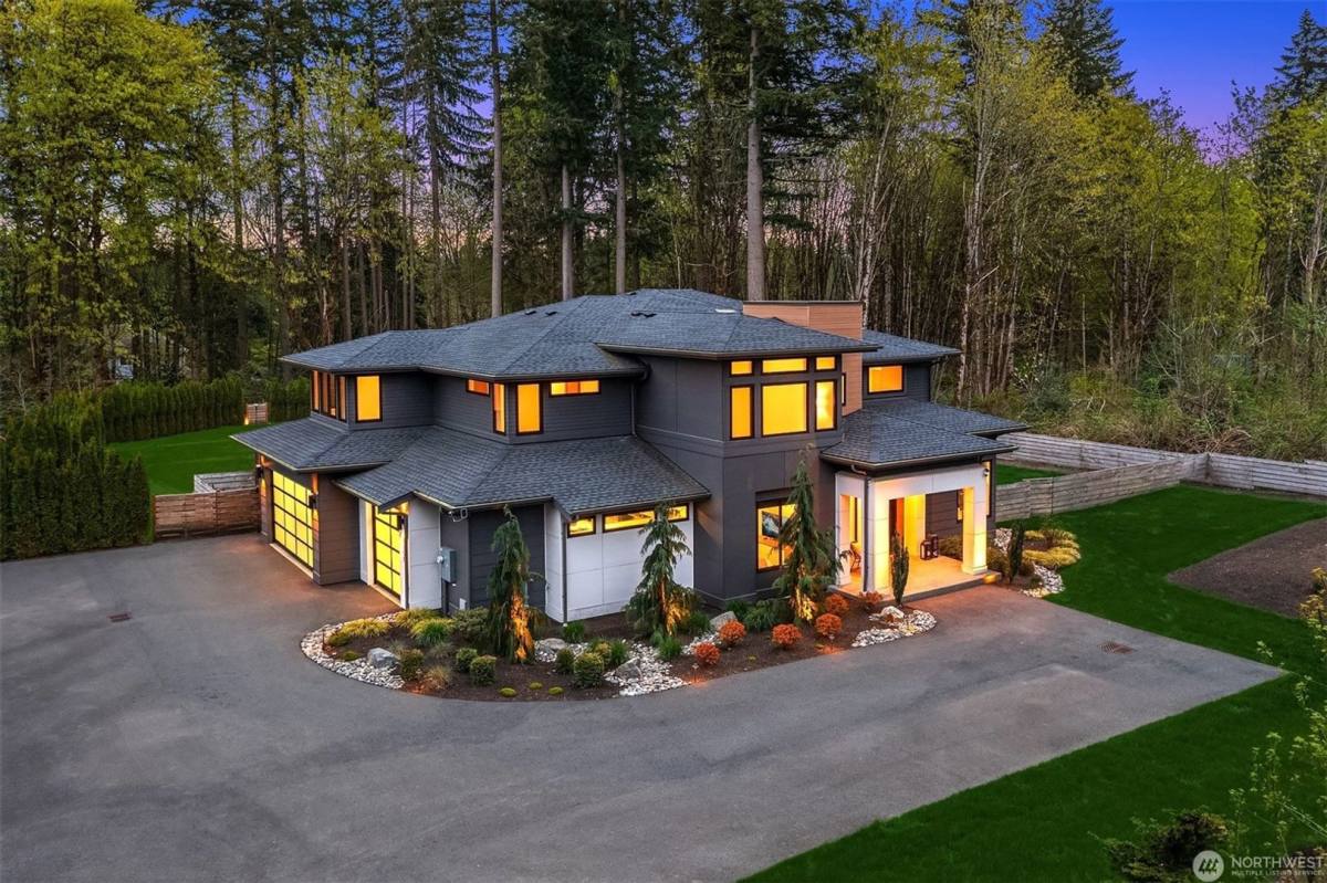 House for rent at 20300 166th Ave NE, Woodinville, WA 98072