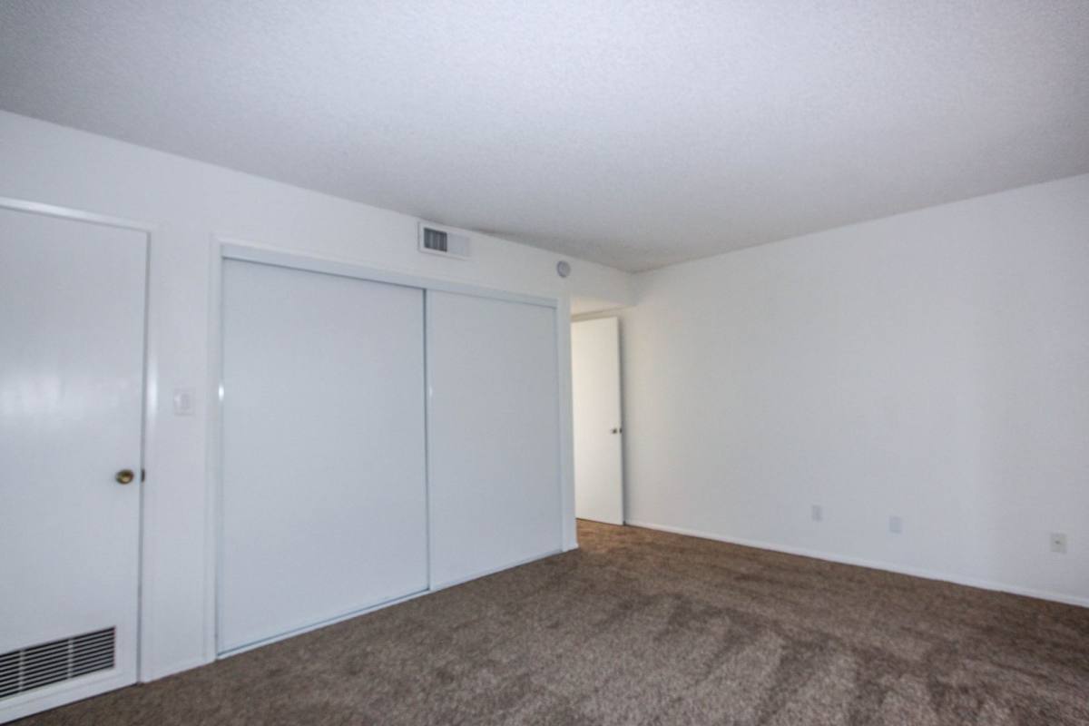 Townhouse for rent at 1145 N Tapadero Dr #B6, Dewey, AZ 86327