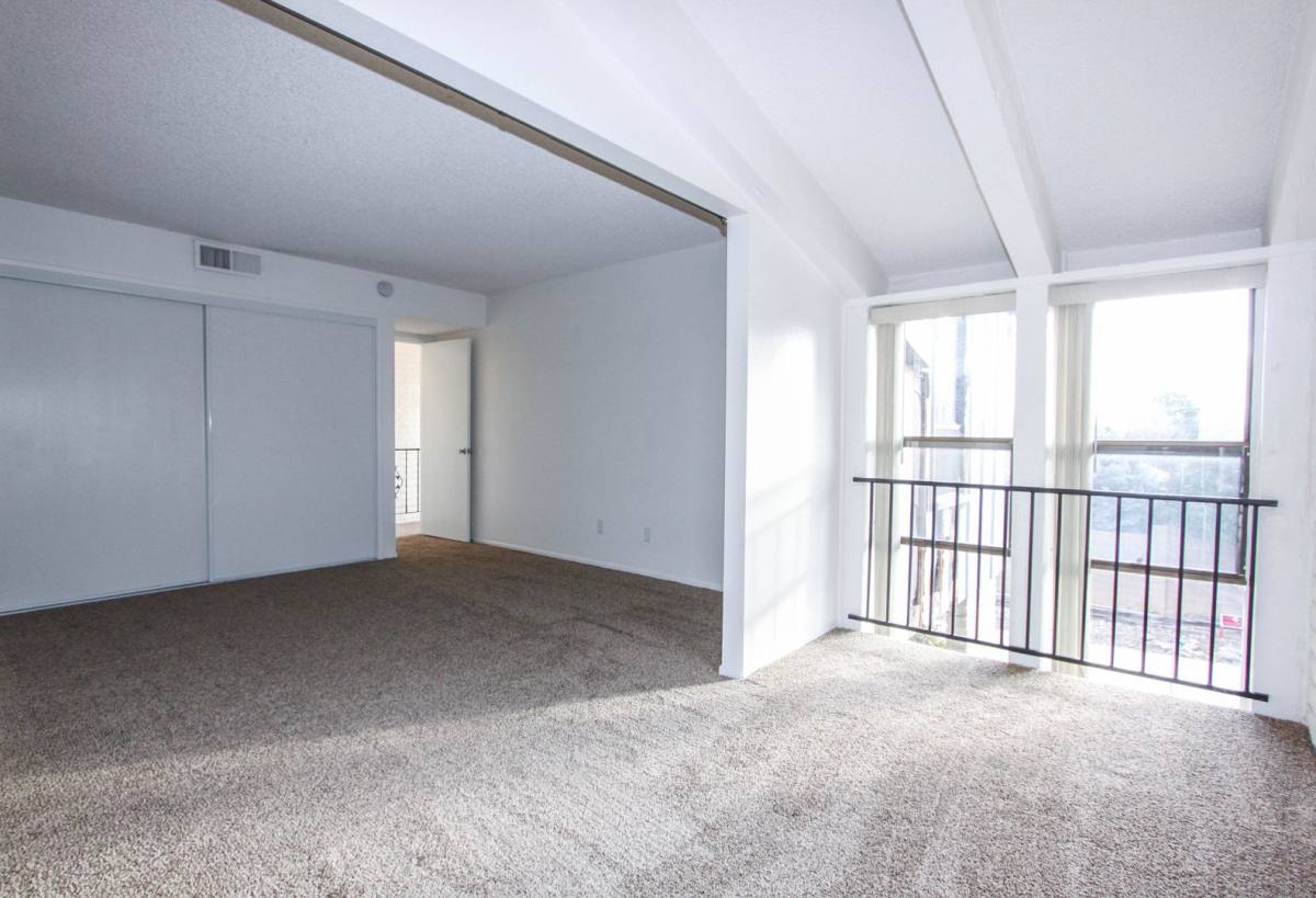 Townhouse for rent at 1145 N Tapadero Dr #B6, Dewey, AZ 86327