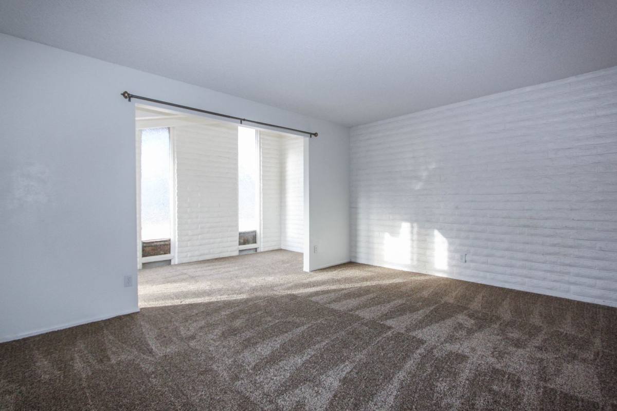 Townhouse for rent at 1145 N Tapadero Dr #B6, Dewey, AZ 86327