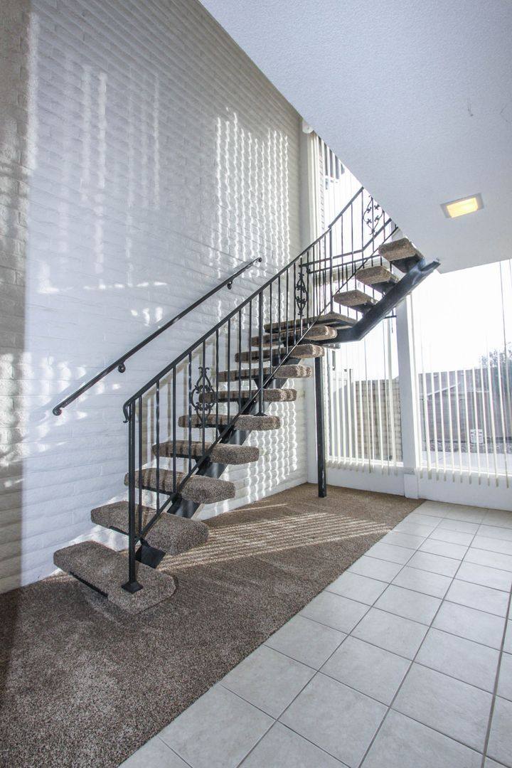 Townhouse for rent at 1145 N Tapadero Dr #B6, Dewey, AZ 86327